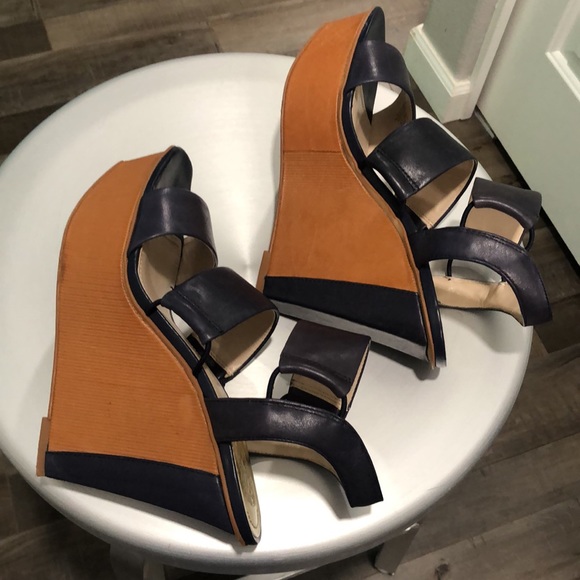 Vince Camuto Niskera Open Toe Peacock Blue and Summer Tan Leather Wedge SZ 8 - Picture 6 of 8